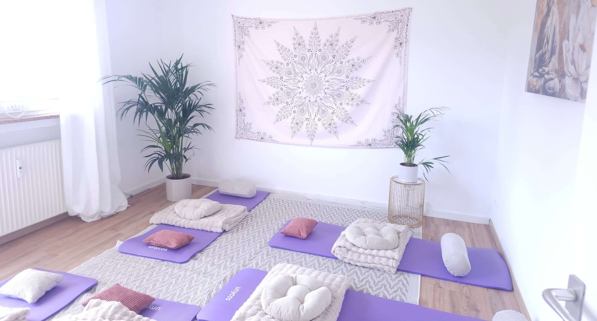 Atemarbeit im Fokus – stimmungsvoller Hintergrund zur Breathwork-Seite